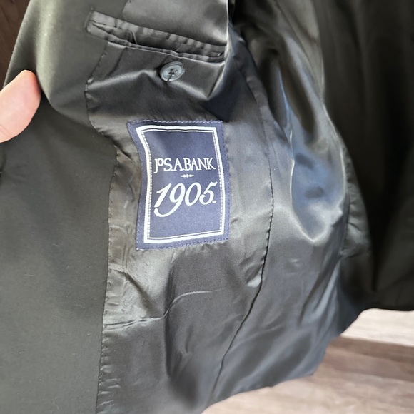 Jos A Bank boys 1905 black collection suit. - Picture 7 of 11